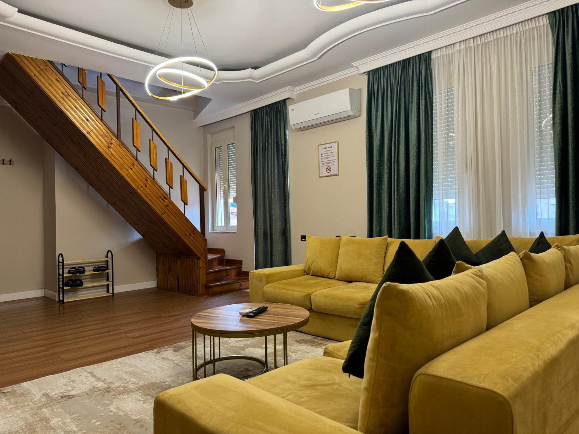 Golden Dublex Tirana Διαμέρισμα Εξωτερικό φωτογραφία
