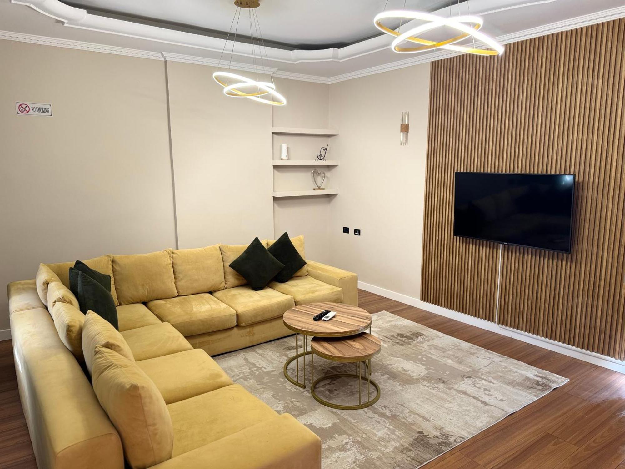 Golden Dublex Tirana Διαμέρισμα Εξωτερικό φωτογραφία